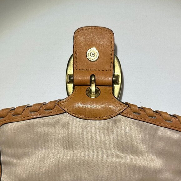 SOLD - COACH Bleecker Vachetta Leather Signature Denim Floral Applique Wristlet - Picture 9 of 15